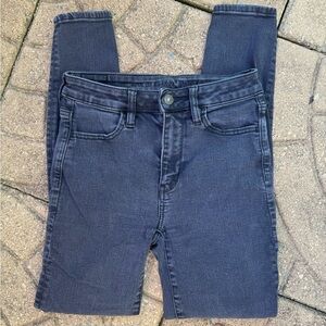 American Eagle Black Skinny Jeans With Rips At Knee